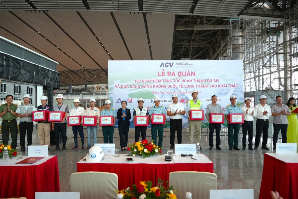 Lễ ra quân 180 ngày đêm tăng tốc hoàn thành dự án và đưa Cảng hàng không quốc tế Long Thành vào khai thác